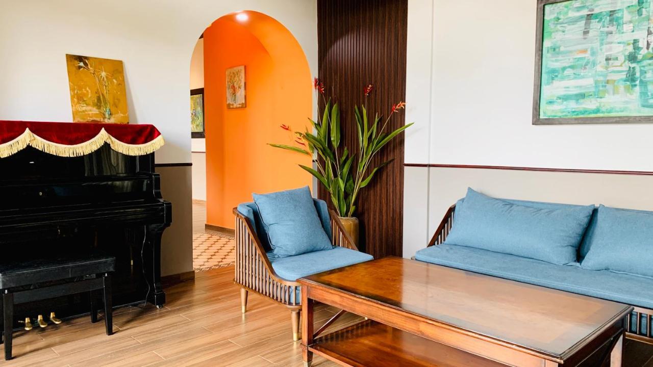 Villa Megarden Daknong Gia Nghĩa Esterno foto