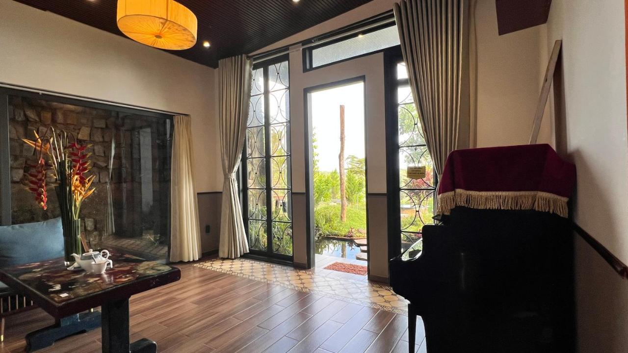 Villa Megarden Daknong Gia Nghĩa Esterno foto