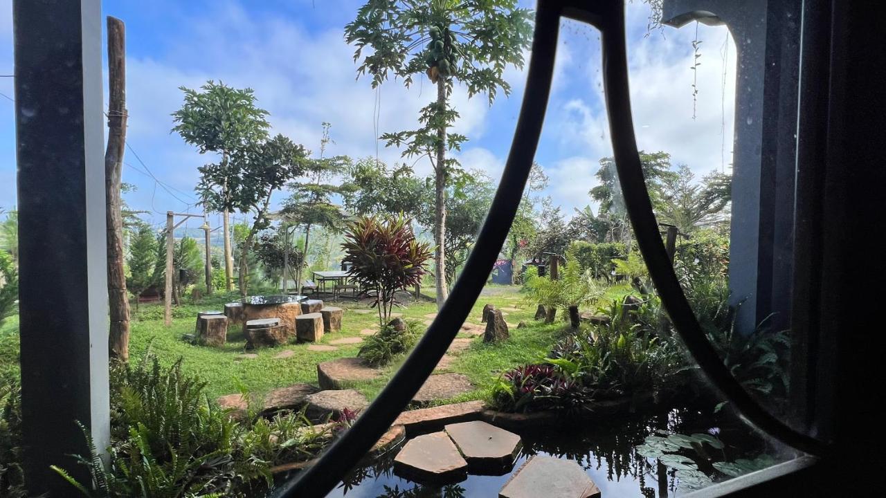 Villa Megarden Daknong Gia Nghĩa Esterno foto