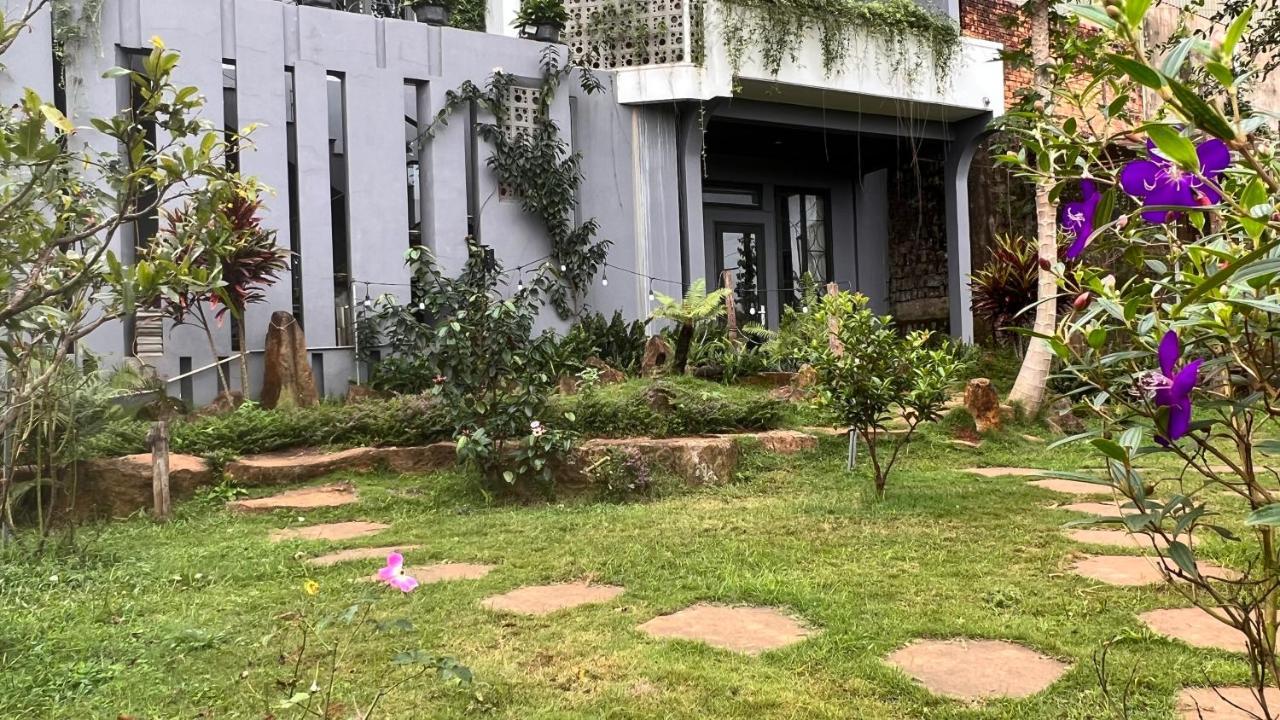 Villa Megarden Daknong Gia Nghĩa Esterno foto